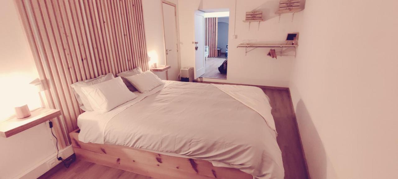 Santi E Benny Apartment Понта-Делгада Екстер'єр фото