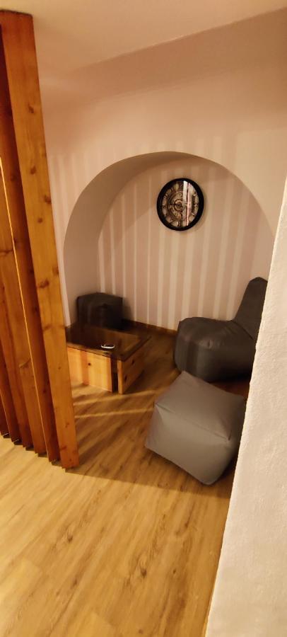 Santi E Benny Apartment Понта-Делгада Екстер'єр фото